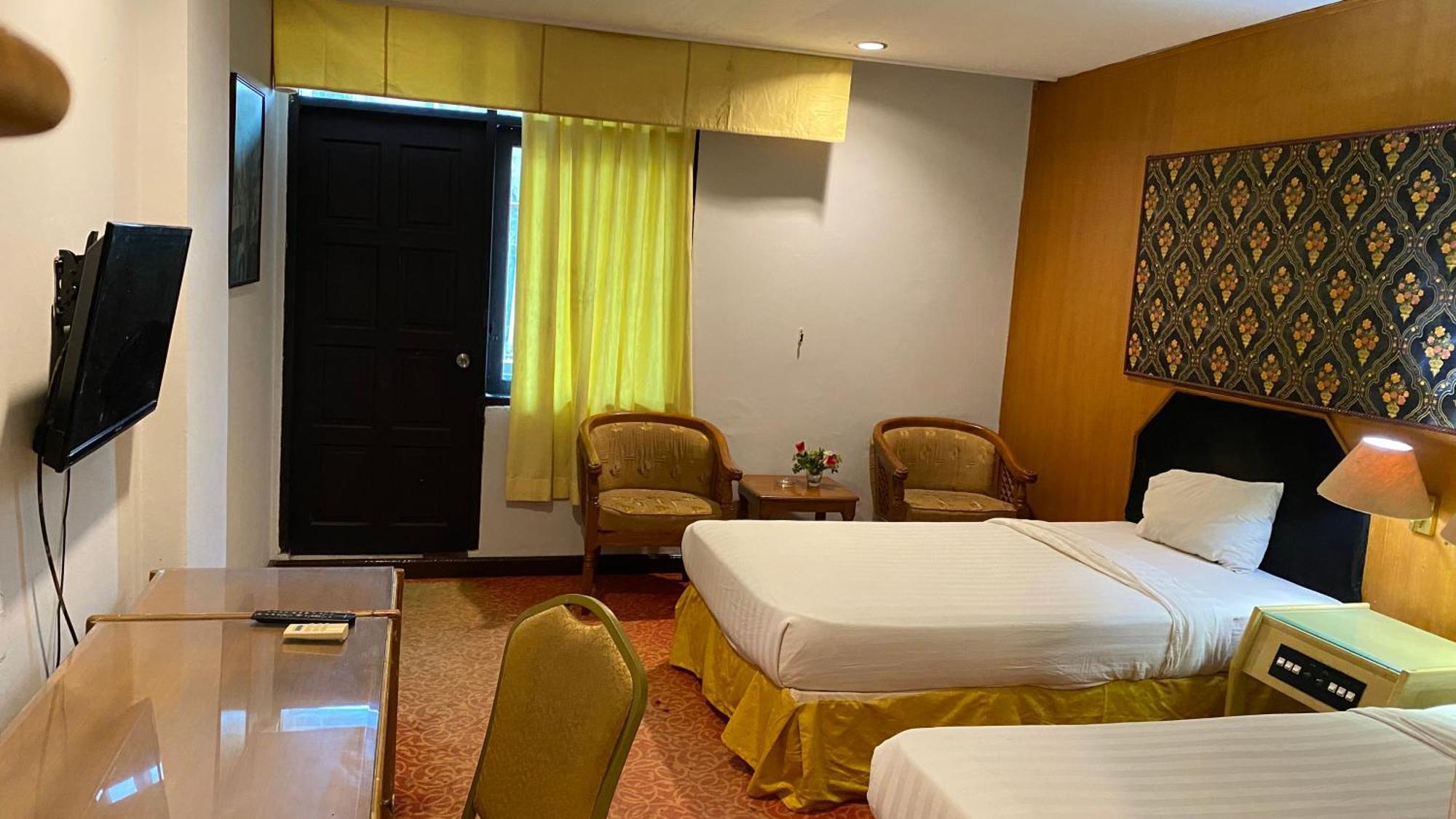Mas Graha Hotel Пеканбару Екстериор снимка